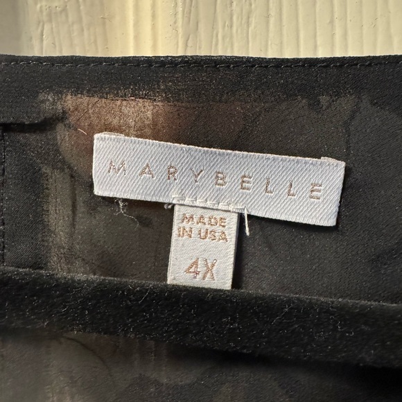 Marybelle Ariah Chic Floral Women's Blouse - 4X 3/4 Sleeves Semi Sheer Lined - Picture 2 of 5